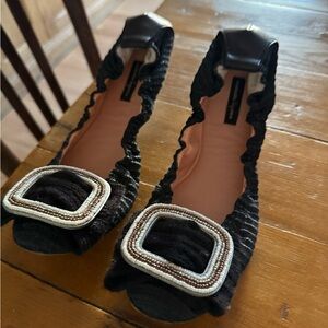 ballet flat w buckle